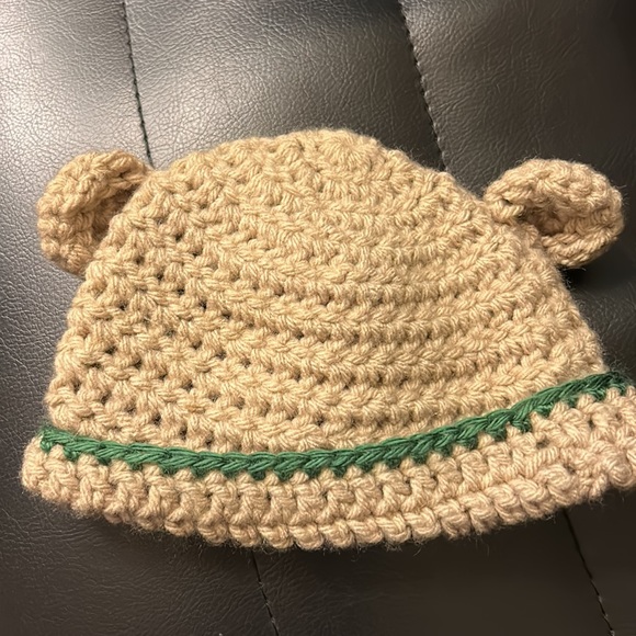 Handmade Knitted Baby Hat - Picture 2 of 3